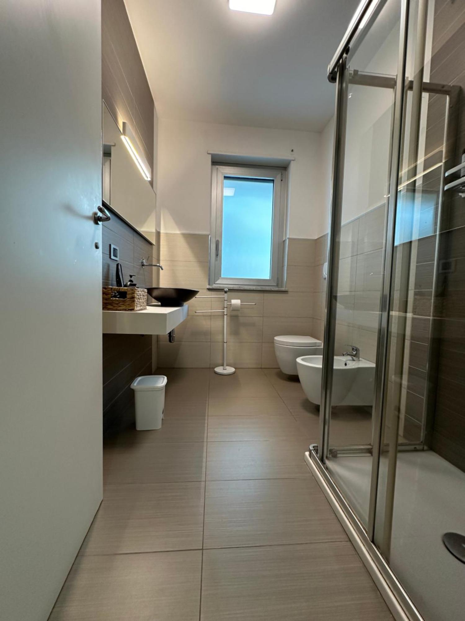 La Casa Di Yasmin_Pescara Centro Apartment Luaran gambar