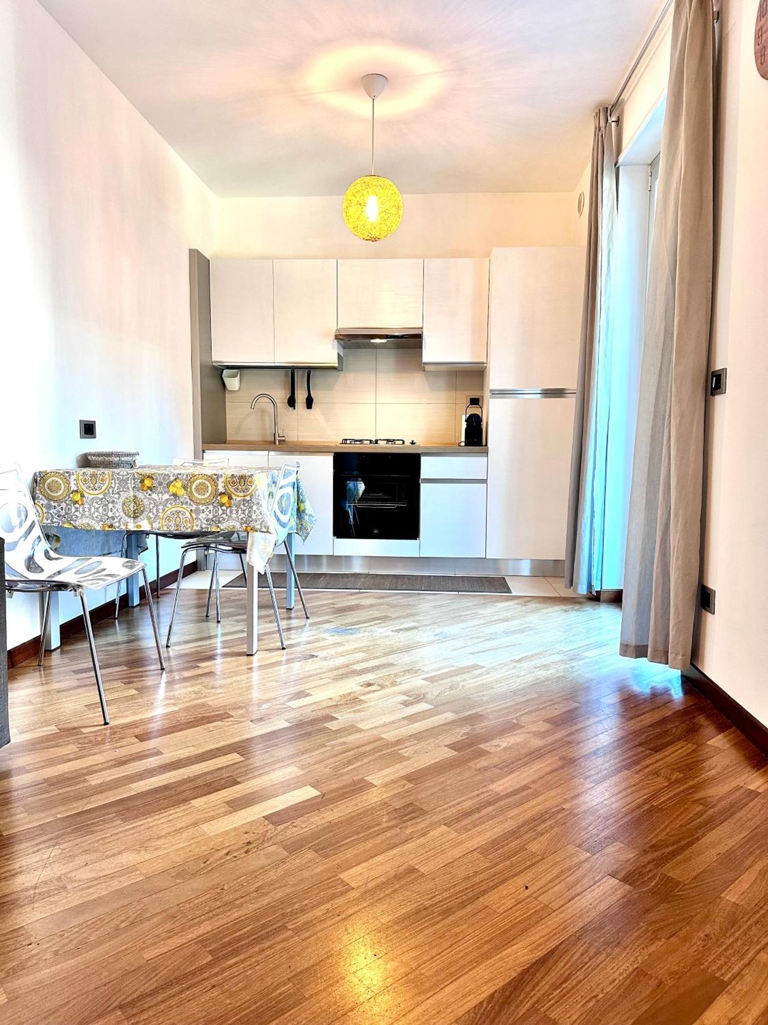 La Casa Di Yasmin_Pescara Centro Apartment Luaran gambar